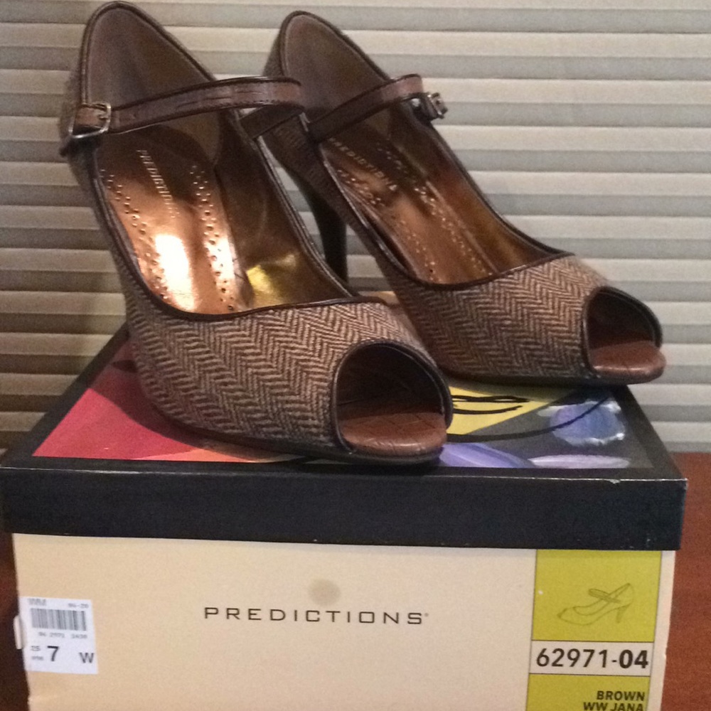 Shoes